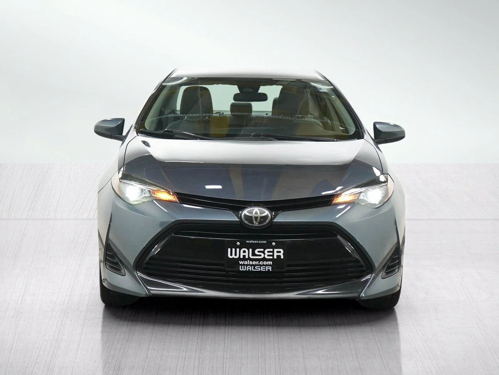 Used 2017  Toyota LE image 8