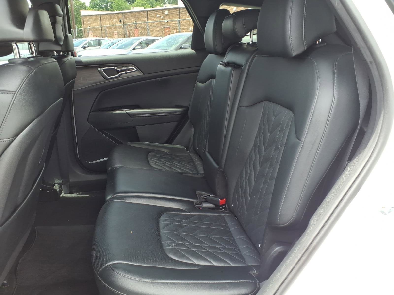 Used 2023 Glacial White Pearl Kia X-Line image 18