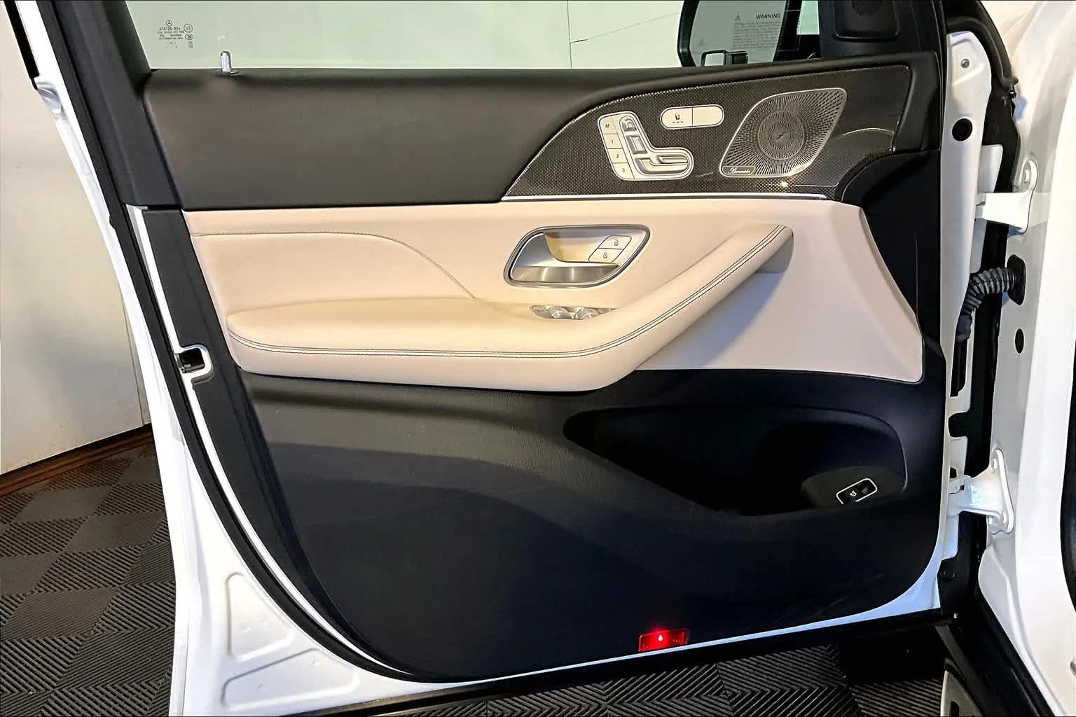 Certified Used 2021 Polar White Mercedes-Benz GLE 350 image 21