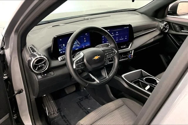 Used 2025 Sterling Gray Metallic Chevrolet LT image 16