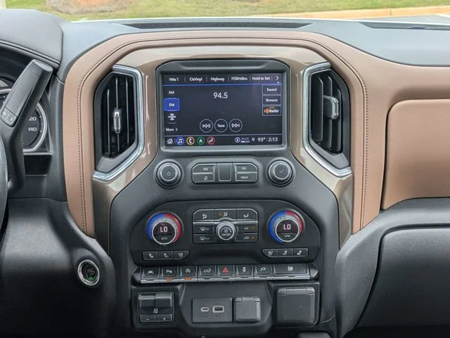 Used 2021 Beige Chevrolet High Country image 19