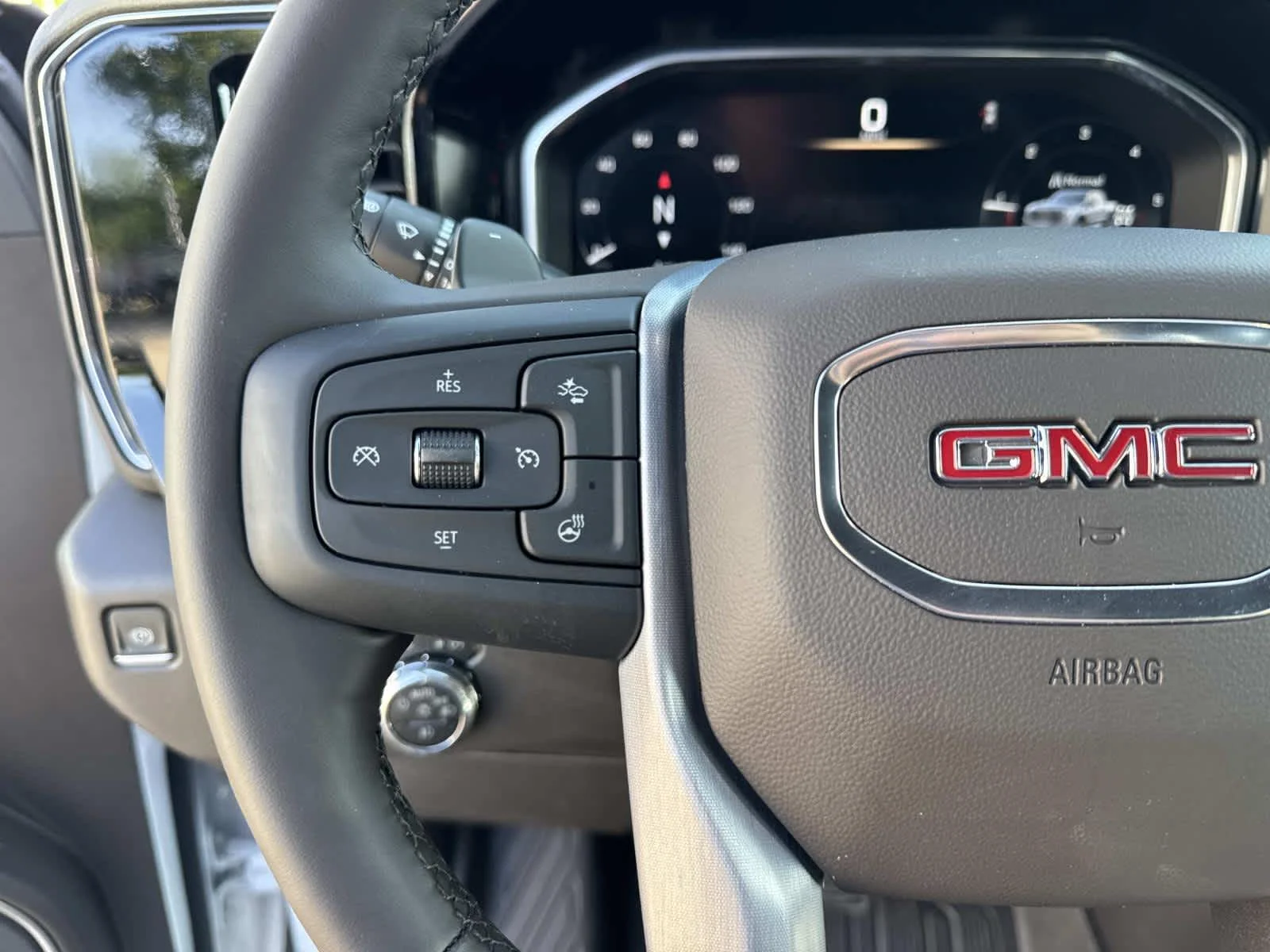 2026 GMC Sierra 1500 SLT - Photo 14