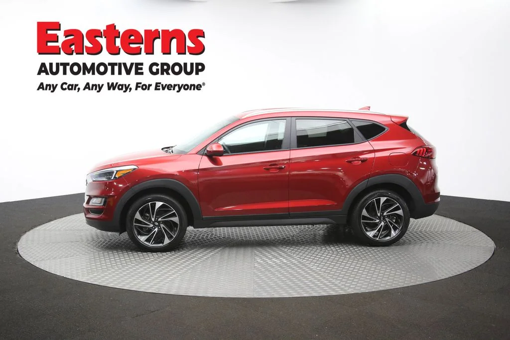 Used 2021 Red Hyundai Sport image 63