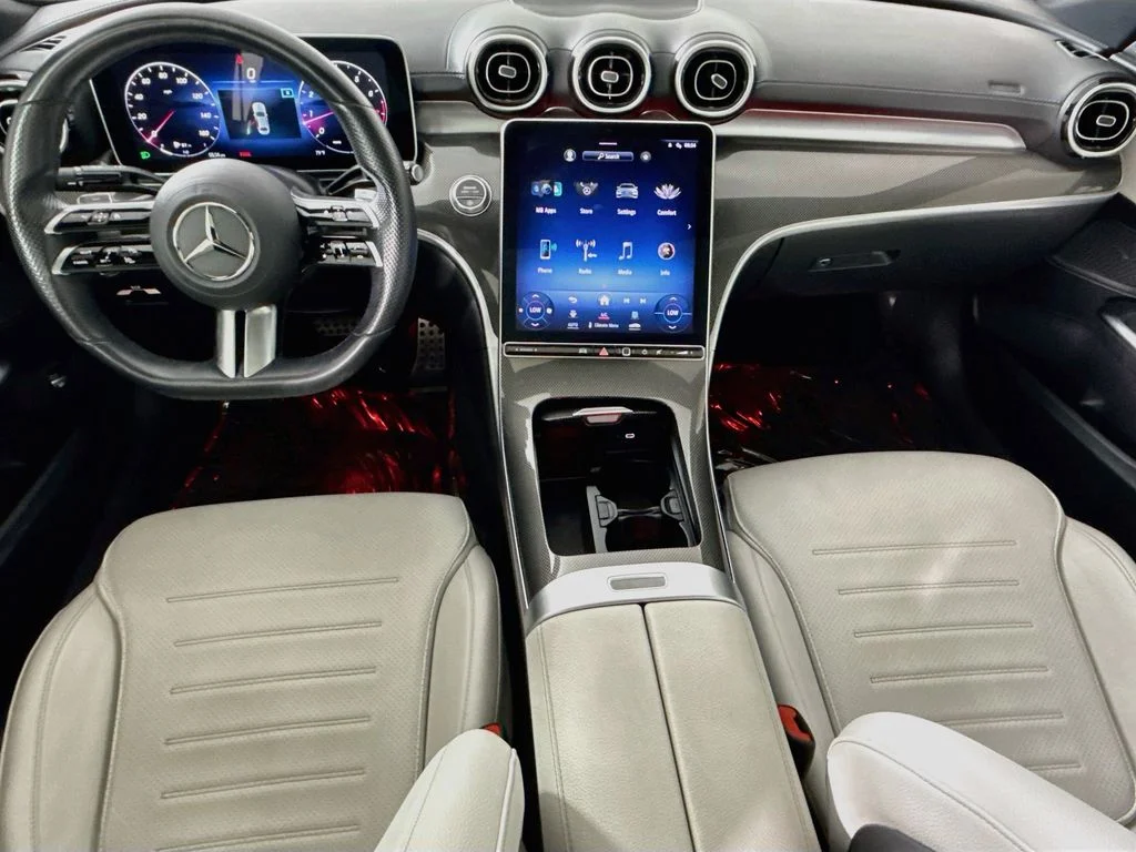 Used 2022 Silver Mercedes-Benz C 300 image 23
