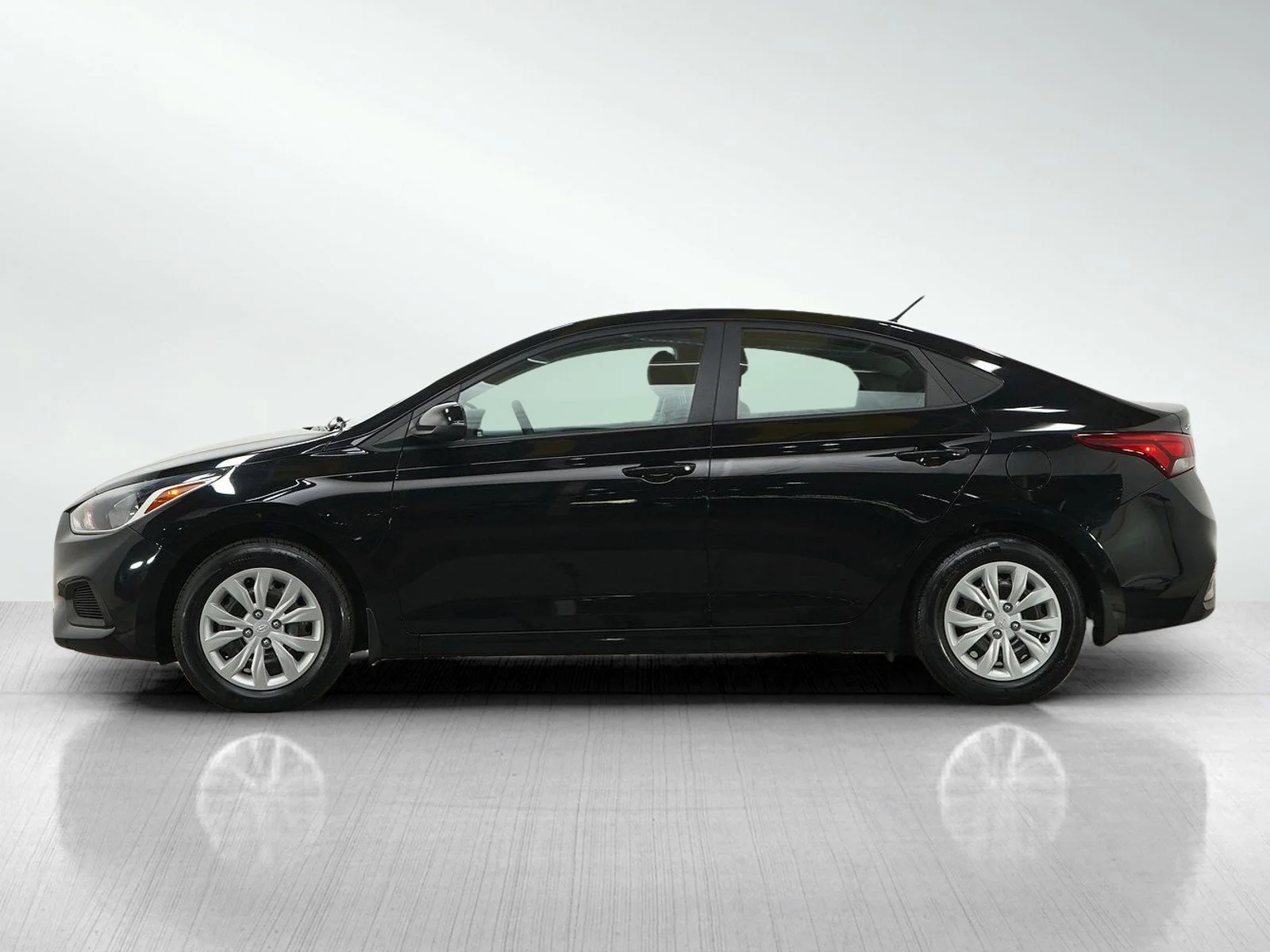 Used 2019 Hyundai Accent SE with VIN 3KPC24A30KE064606 for sale in Minneapolis, Minnesota