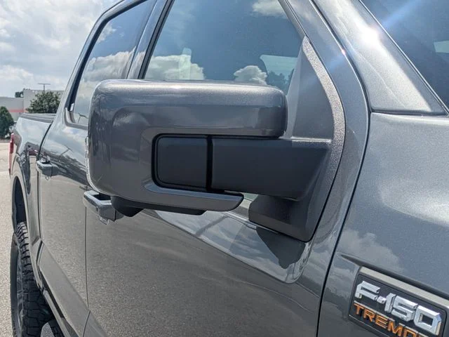 New 2026 Gray Ford Tremor image 12