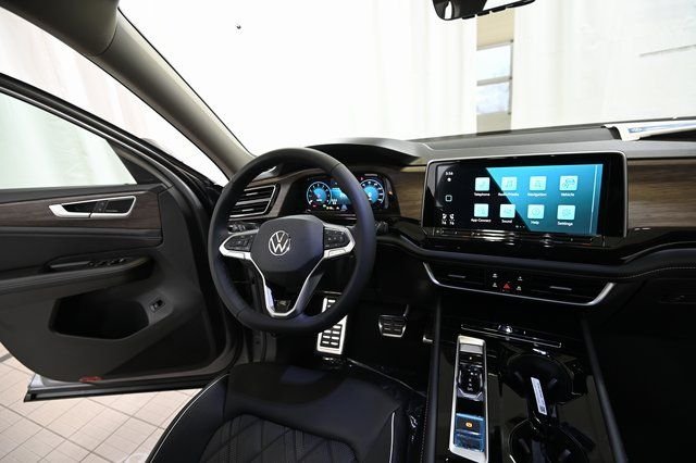 2026 Volkswagen Atlas SEL Premium R-Line - Photo 33