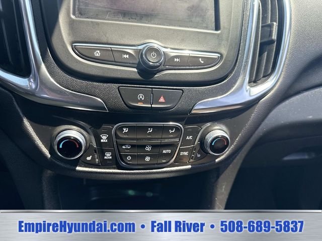 Used 2024 Sterling Gray Metallic Chevrolet LT image 26