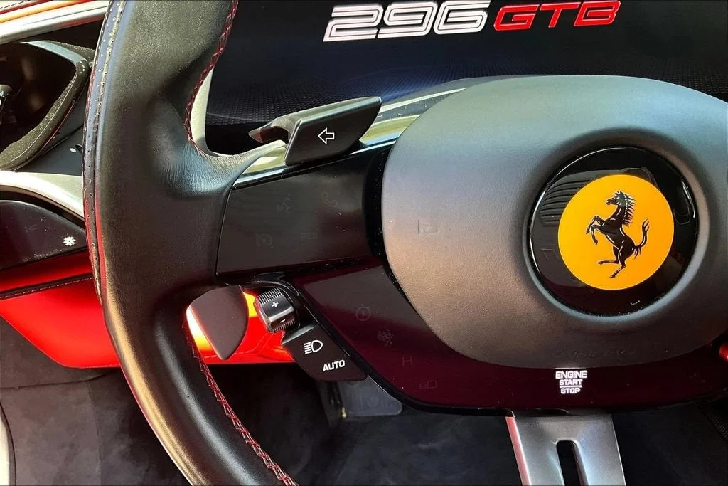 Used 2022 Rosso Imola Ferrari  image 11