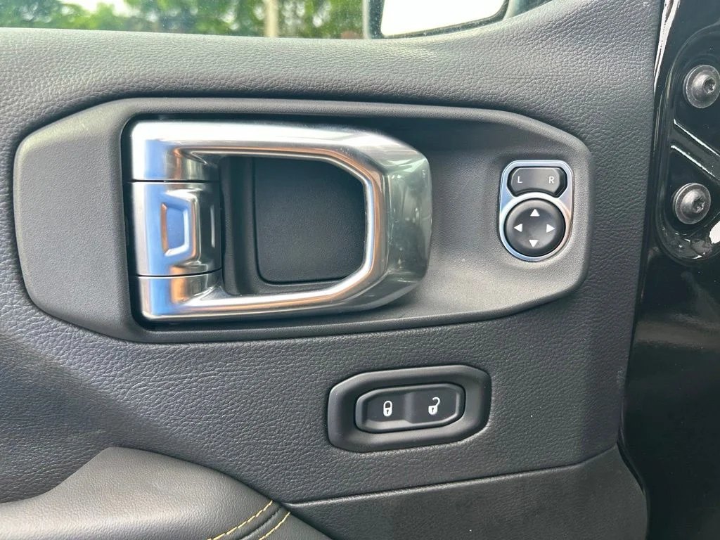 Certified Used 2025 Black Jeep Sahara image 33