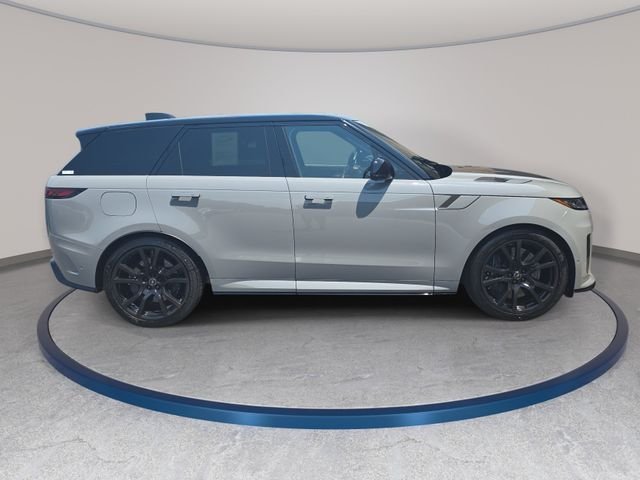 Certified Used 2025 Gray Land Rover SV Edition Two image 5