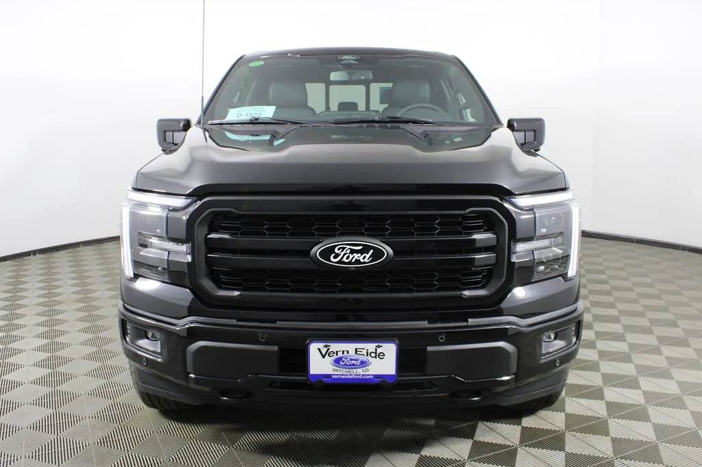 New 2026 Agate Black Metallic Ford Lariat image 2