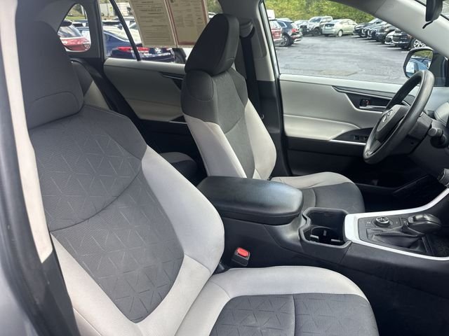 Certified Used 2024 Silver Toyota XLE image 28