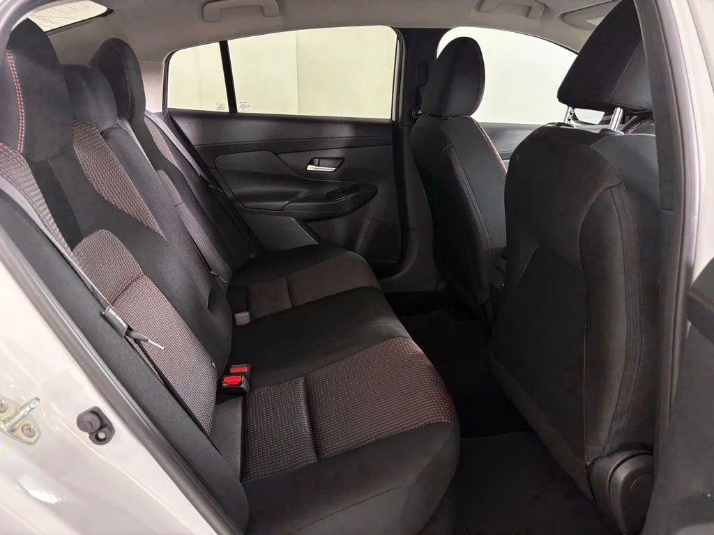 New 2026 Aspen White TriCoat / Super Black Two-tone Nissan SR image 40
