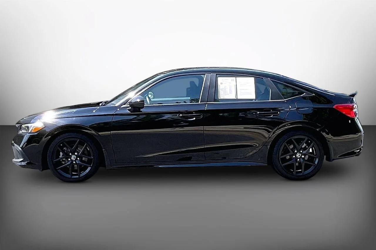 Used 2022  Honda Si image 5