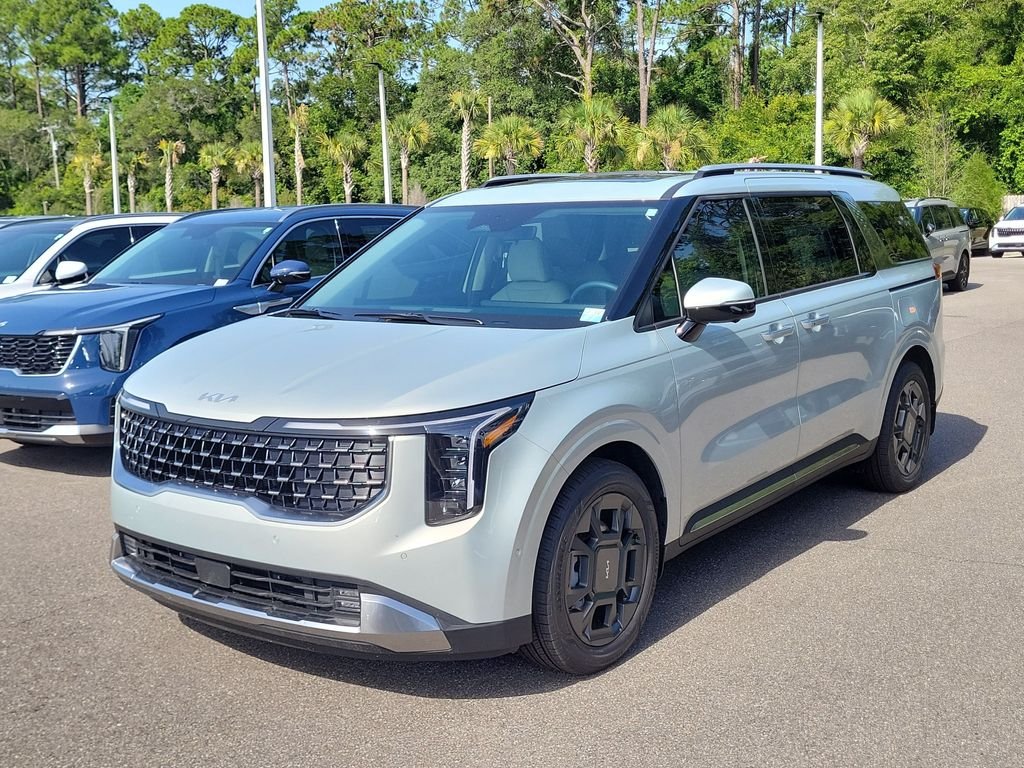 New 2026 Silver Kia SX image 3