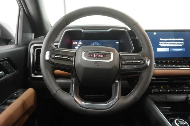 2026 GMC Canyon AT4 - Photo 26