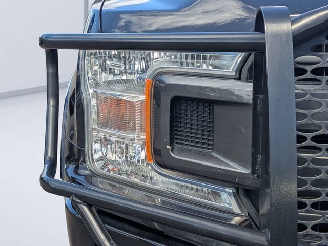 Used 2020 Black Ford XLT image 9