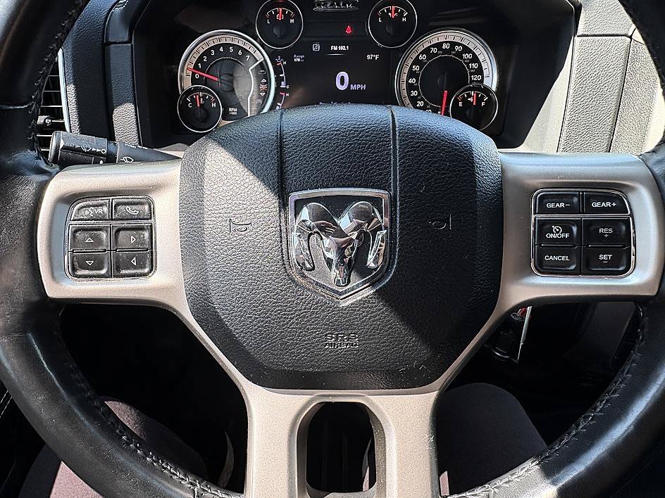 Used 2017 Bright Silver Metallic Clearcoat Ram Laramie image 18