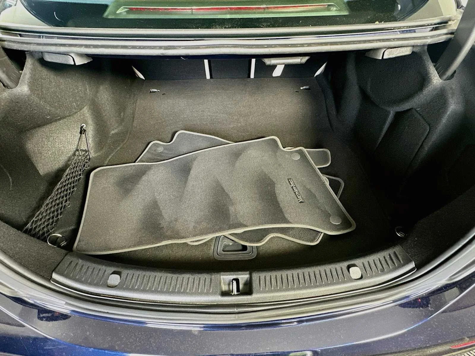 Used 2019 Lunar Blue Metallic Mercedes-Benz E 300 image 26