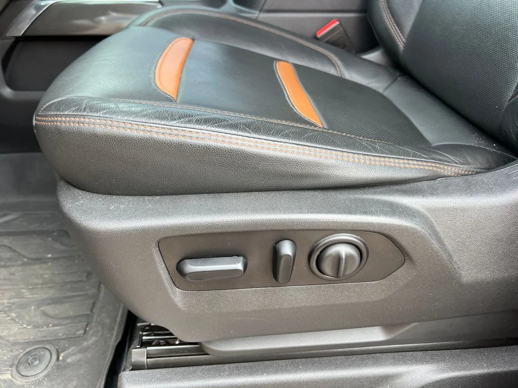 Used 2021 Black GMC AT4 image 10