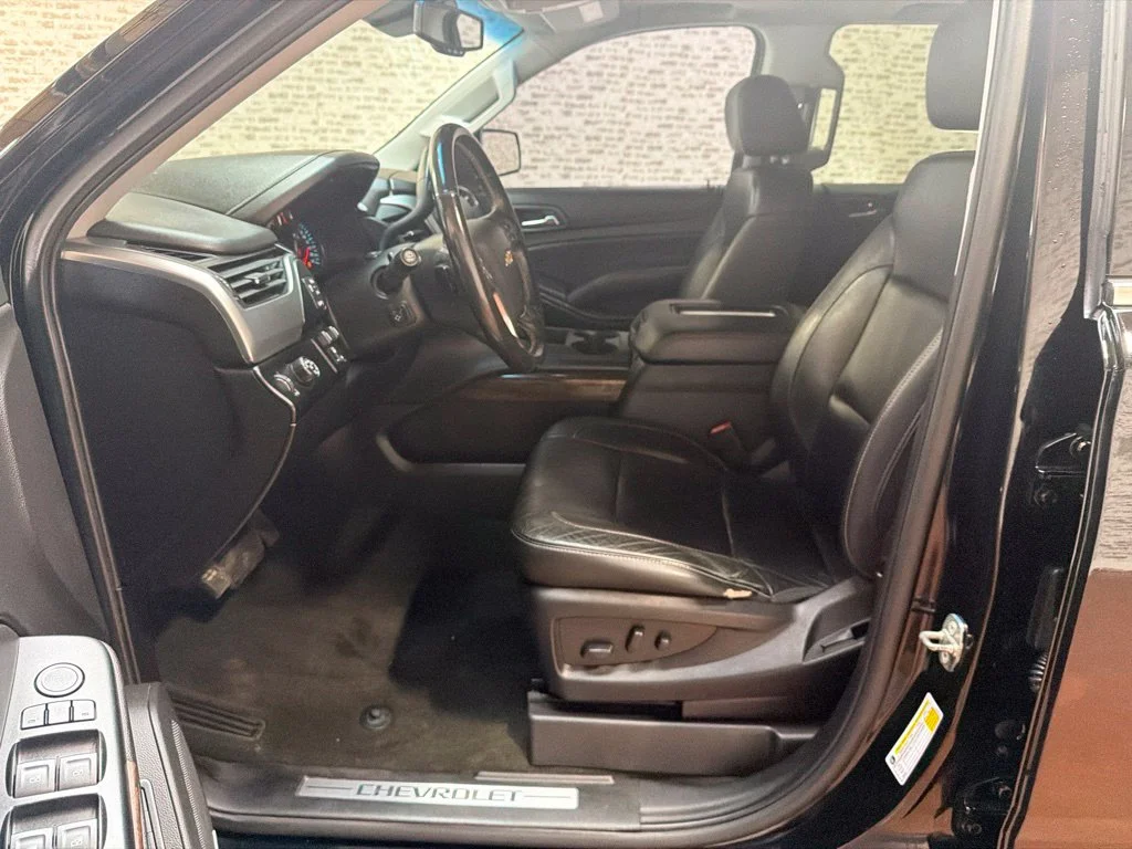 Used 2018 Black Chevrolet LT image 30
