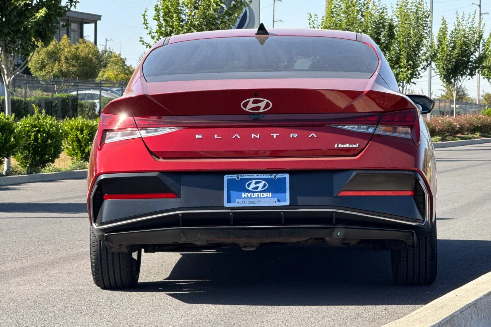 Used 2025 Red Hyundai Limited image 4