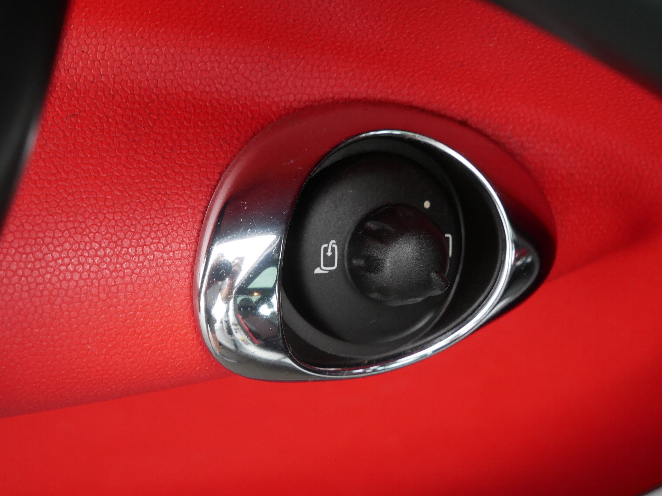 Used 2011 Silver MINI S image 18