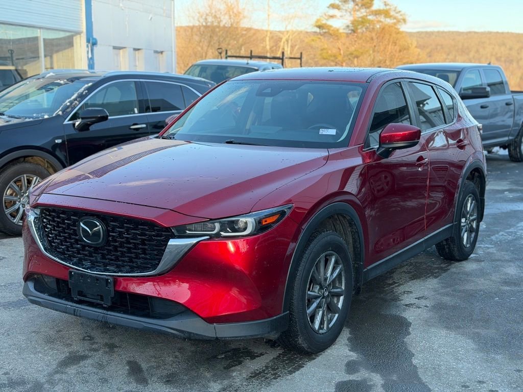 2022 Mazda CX-5 S Preferred package