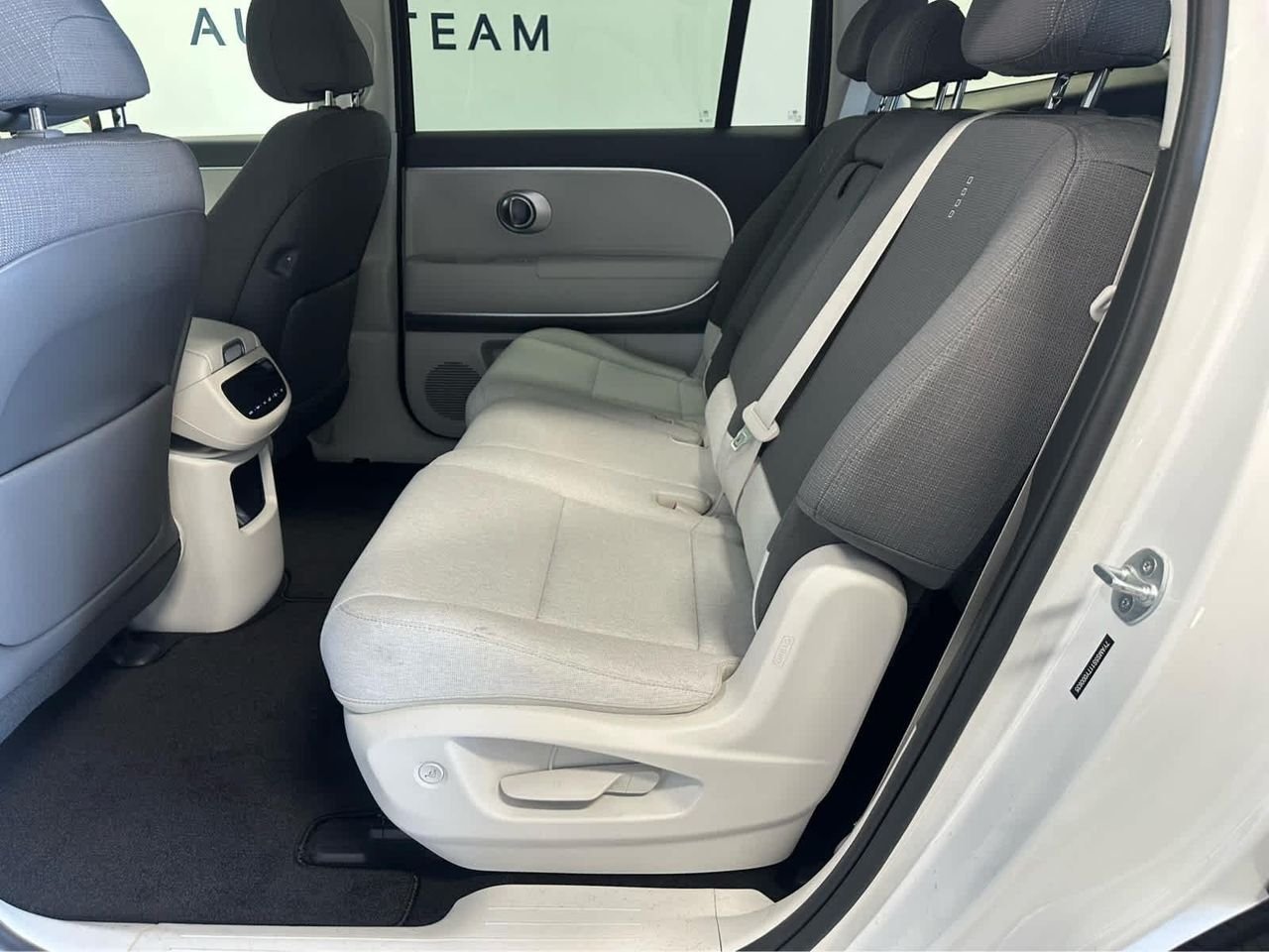 2026 Hyundai IONIQ 9 S - Photo 26