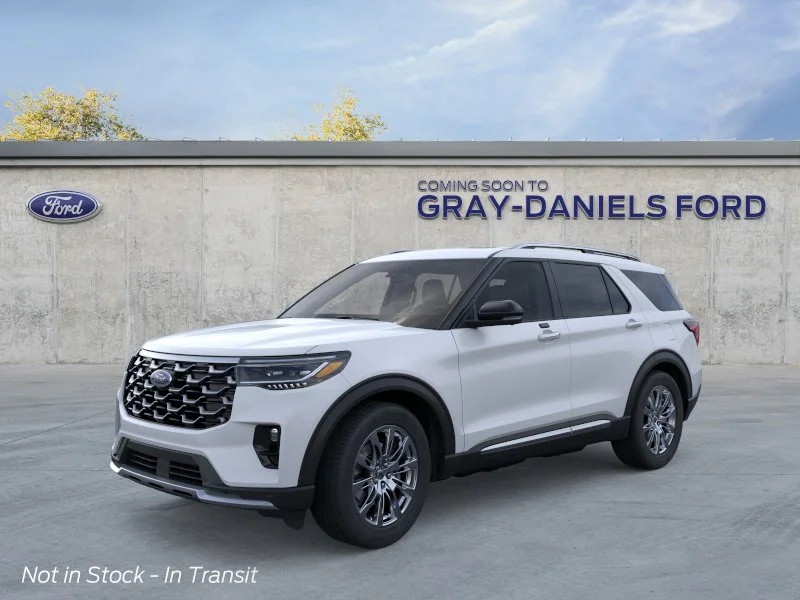 2026 Ford Explorer Platinum's photo