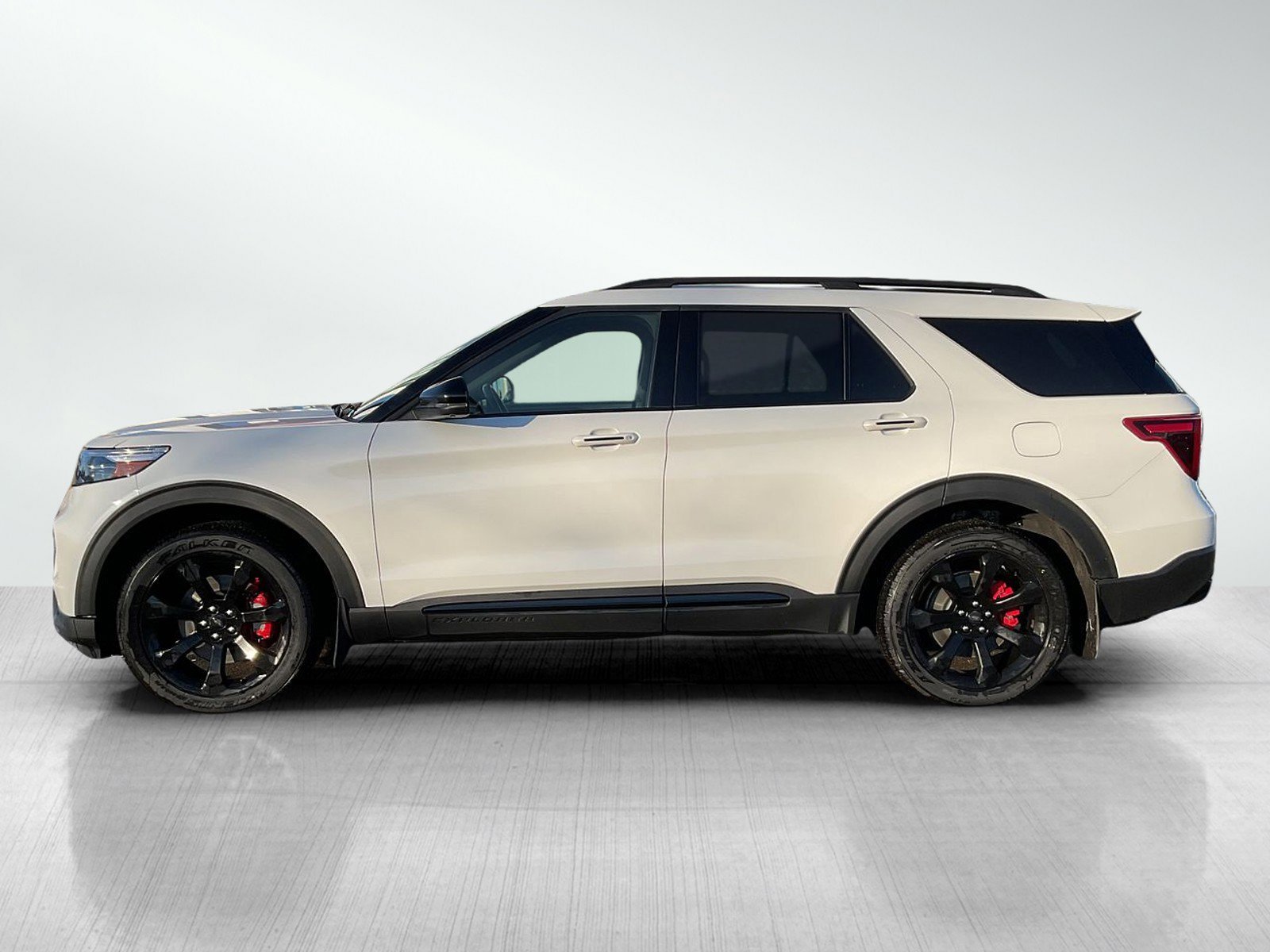 Used 2022 Ford Explorer ST with VIN 1FM5K8GC2NGB78713 for sale in Brainerd, Minnesota