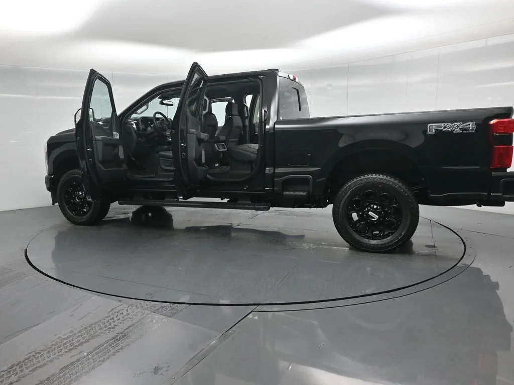 New 2026 Agate Black Metallic Ford Lariat image 34