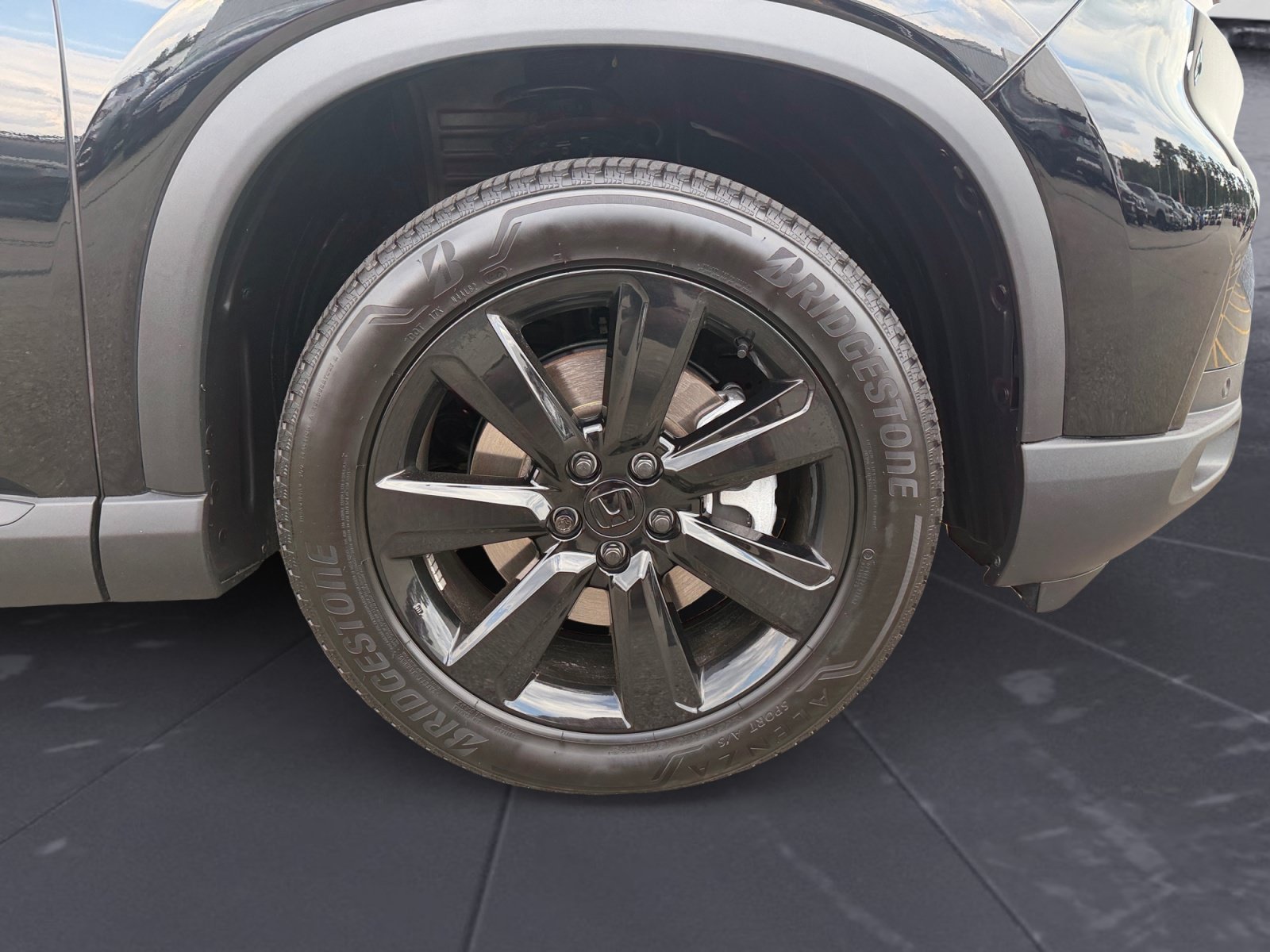 2025 Honda Pilot Black Edition - Photo 45
