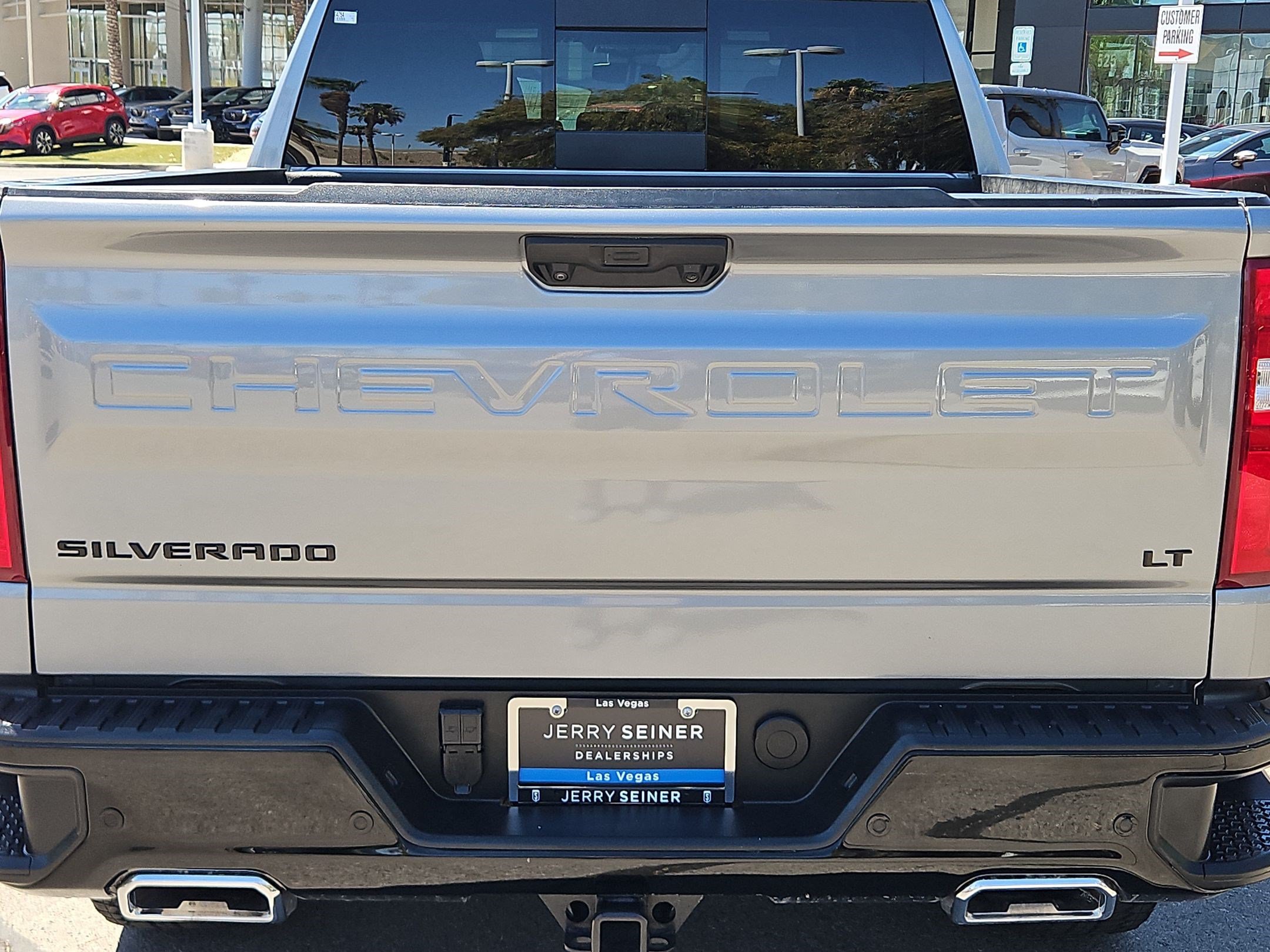 Used 2025 Sterling Gray Metallic Chevrolet LT Trail Boss image 14