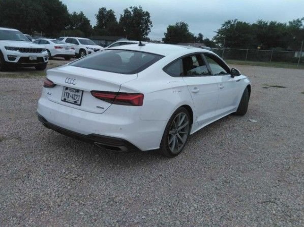 Used 2025 White Audi 45 S line Premium image 3
