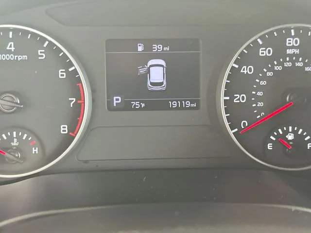 Used 2023 Black Kia LX image 12