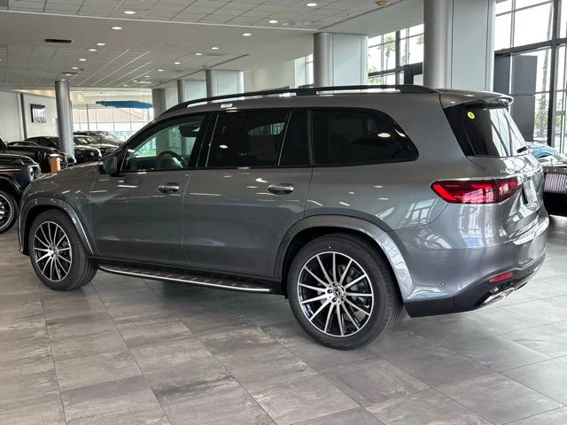 New 2025 Gray Mercedes-Benz GLS 580 image 6