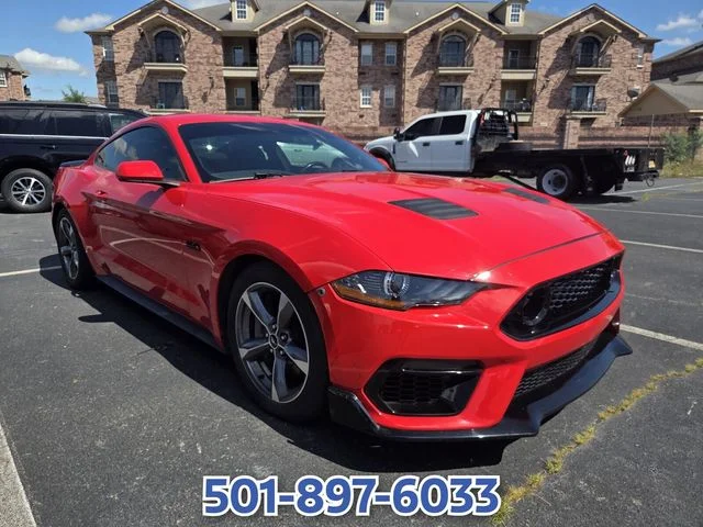 Used 2019 Red Ford GT image 8