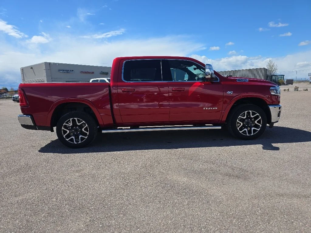 New 2026 Molten Red Pearl-Coat Exterior Paint RAM Laramie image 8