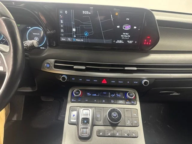 Used 2024 Red Hyundai SEL image 16