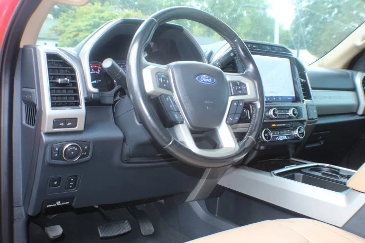 Used 2022 Red Ford LARIAT image 8