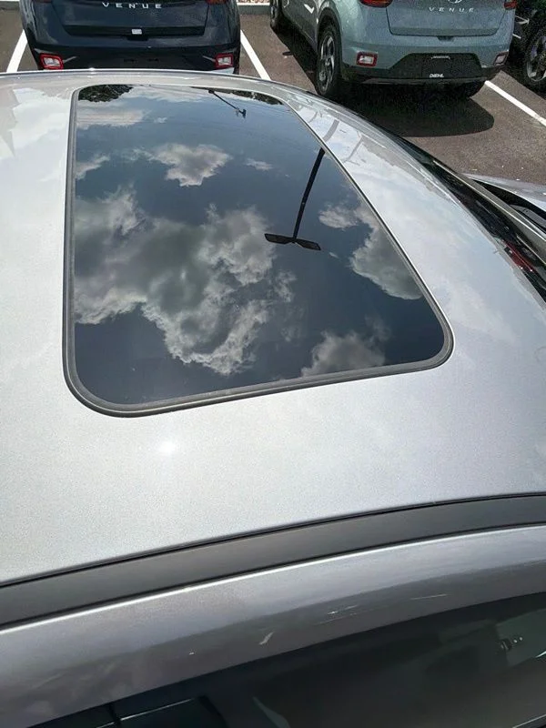 Used 2023 Silver Hyundai Limited image 10