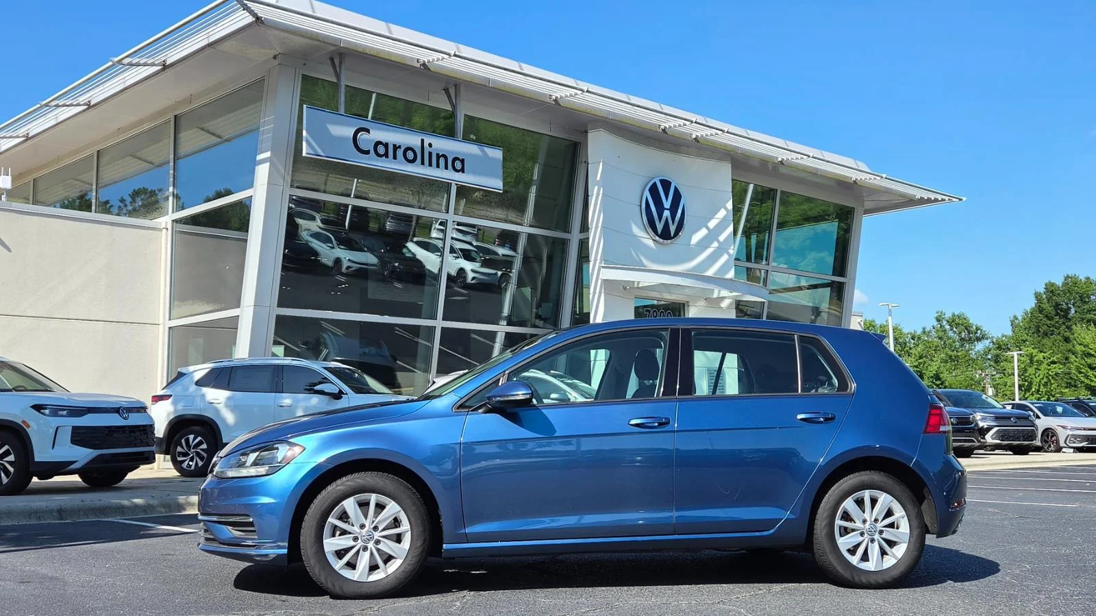 Used 2019 Silk Blue Metallic Volkswagen S image 2
