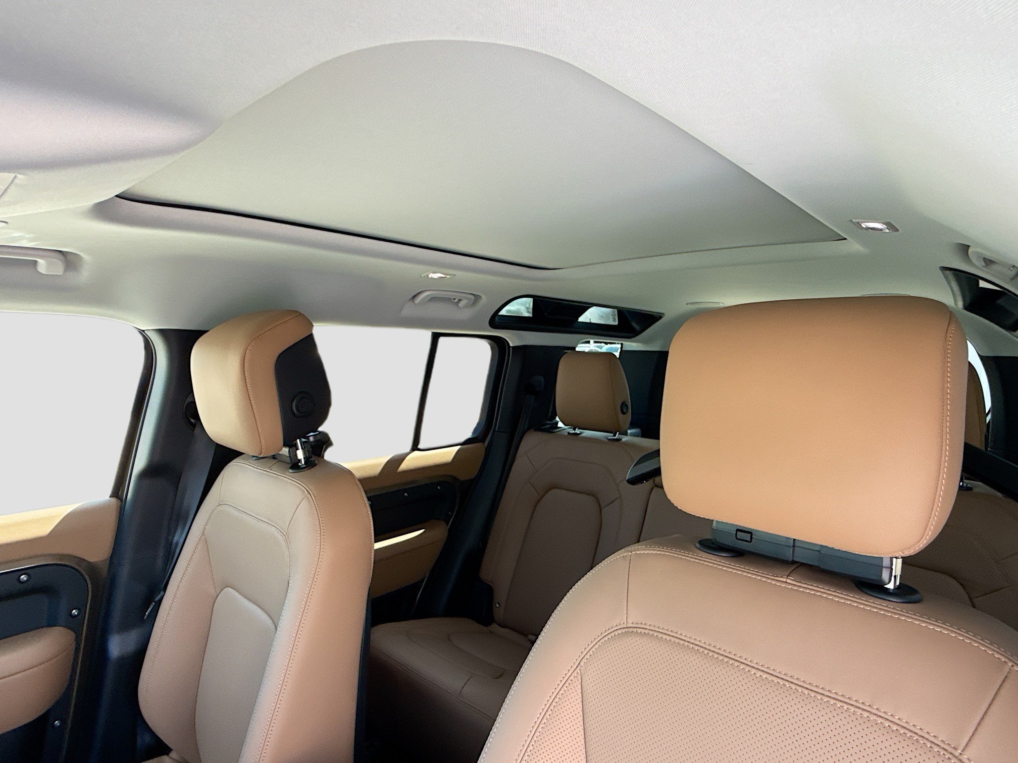 New 2026 Gondwana Stone LAND ROVER X-Dynamic SE image 27