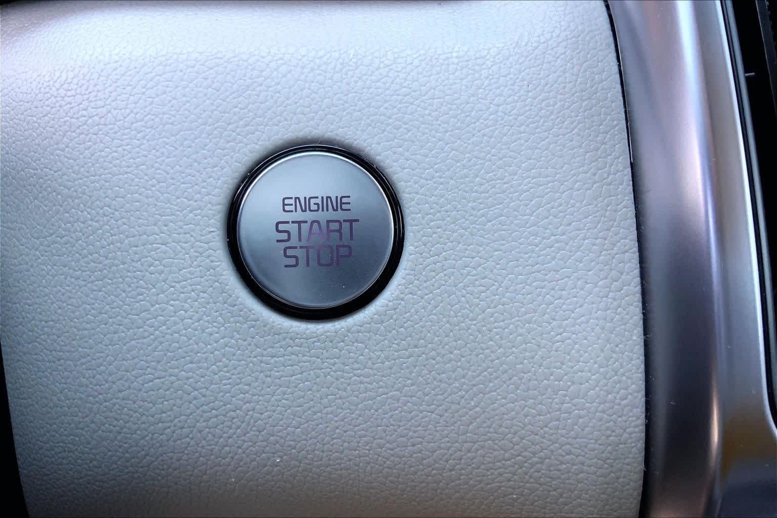 Used 2024 Snow White Pearl Kia EX image 32