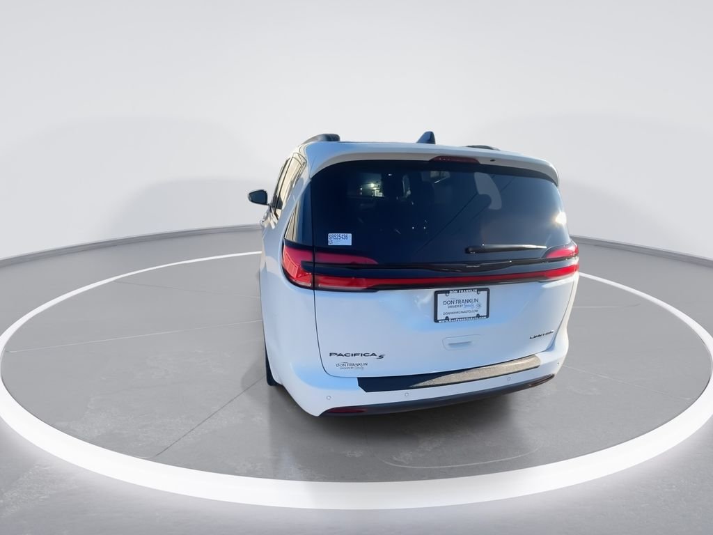 2025 Chrysler Pacifica Limited - Photo 7