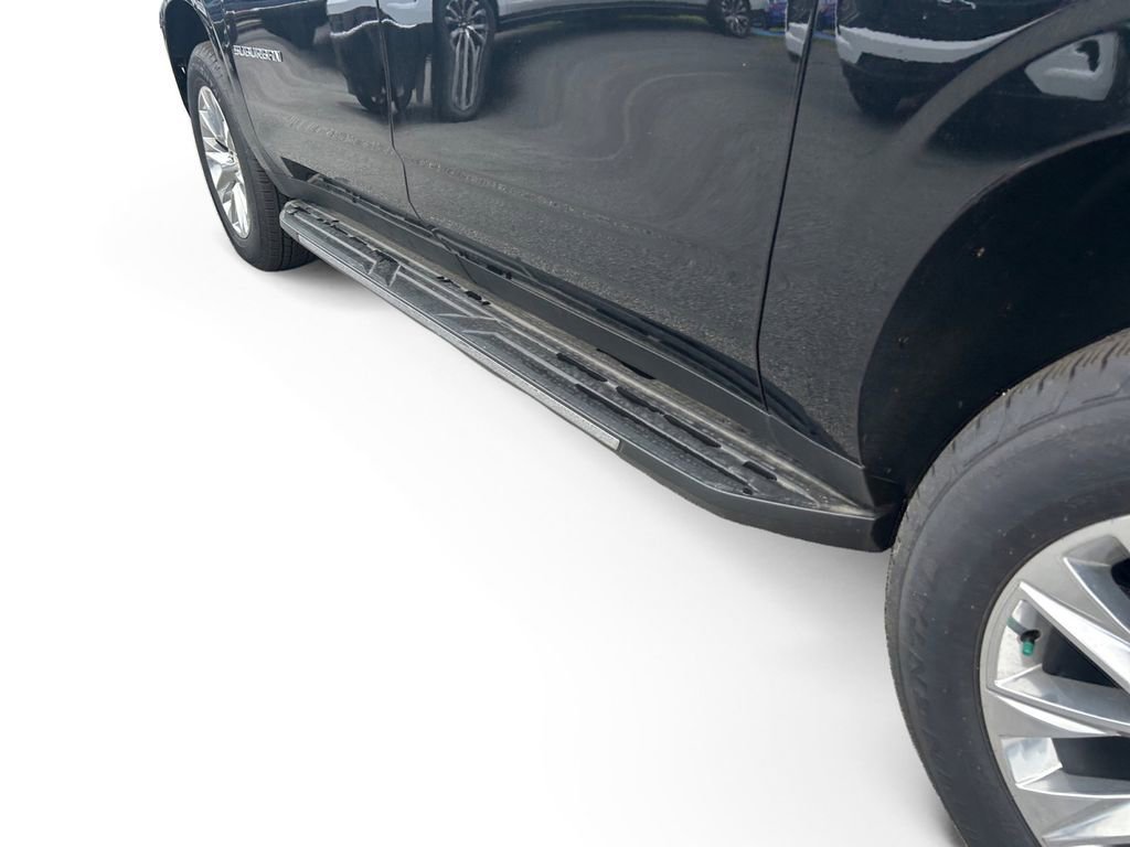 2026 Chevrolet Suburban Premier - Photo 18