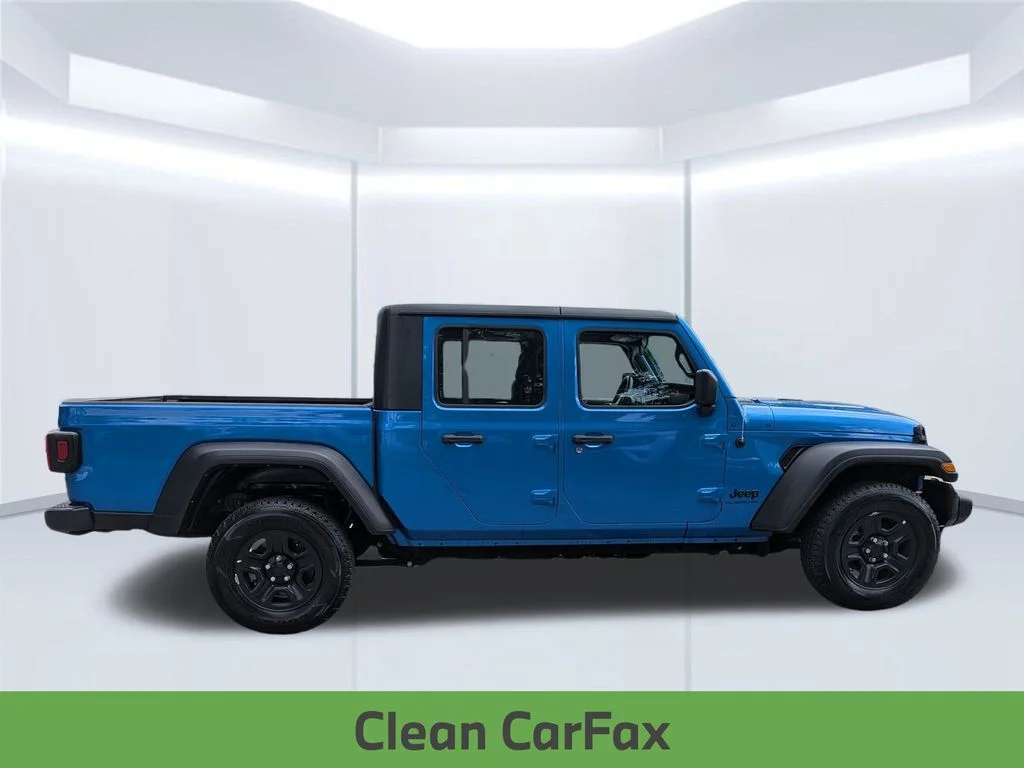 Used 2022 Blue Jeep Sport image 8