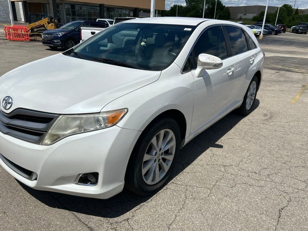 2014 Toyota Venza's photo
